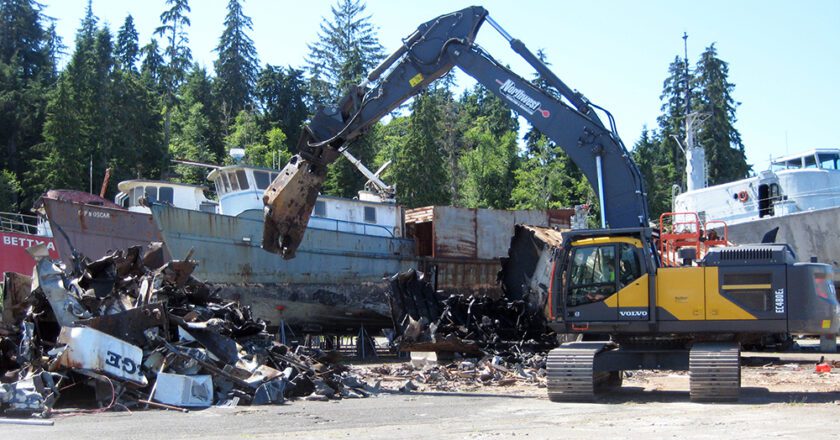 Derelict Trawlers in Astoria Removed by Northwest Demolition